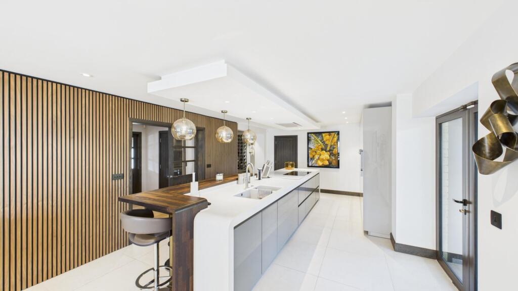 Additional image 12 of Top O'Th Knotts Farm, Tottington Road Harwood