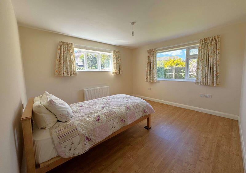 Additional image 20 of Spacious Bungalow With Potential To Convert Huge Loft Space Stpp - Quiet Location