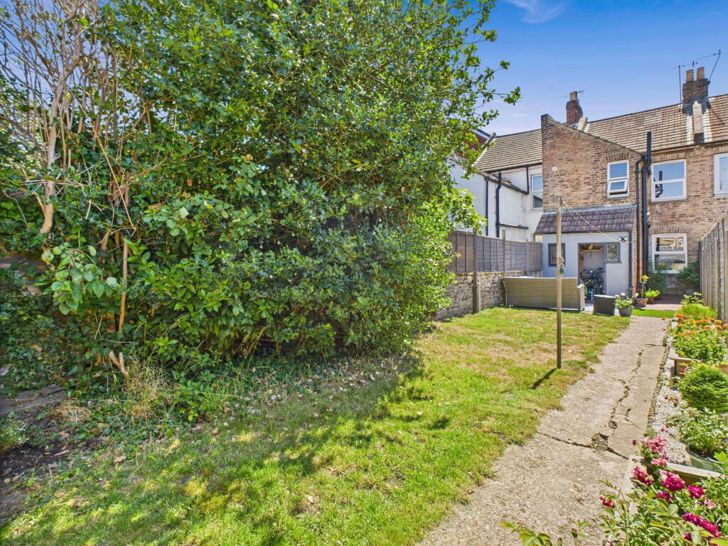 Additional image 13 of Becket Road, Worthing, BN14 7EY