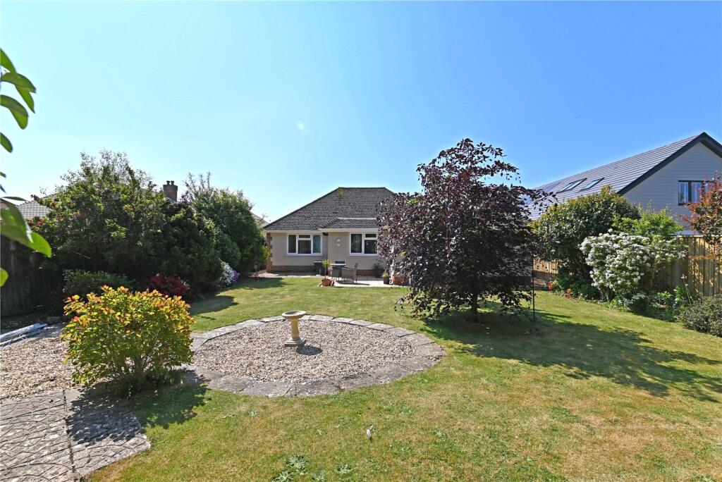 Additional image 14 of Solent Drive, Barton on Sea, New Milton, Hampshire, BH25