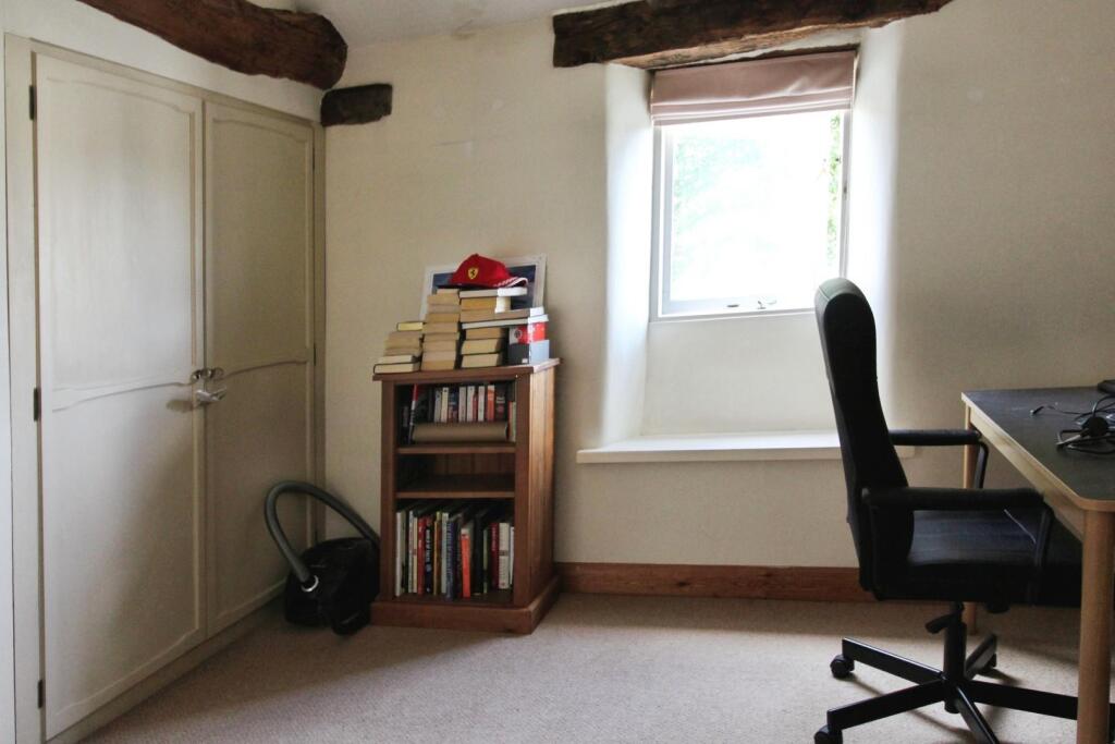 Additional image 10 of Tong Lane, Tong Village, Tong, BD4 0RP