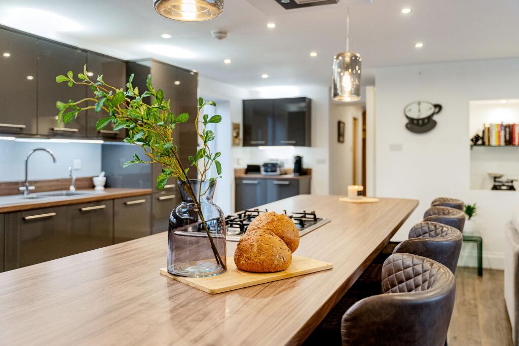 Additional image 10 of Hunt Fold House, Greenmount, BL8 4 - An Idyllic Setting for Family Life