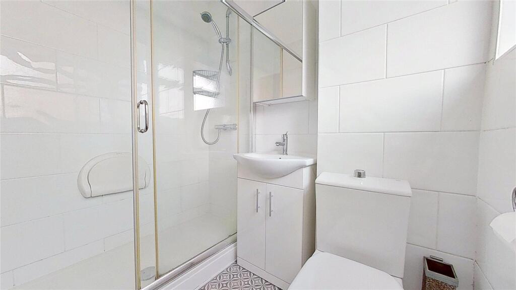 Additional image 7 of Court Flats, Brougham Road, Worthing, West Sussex, BN11