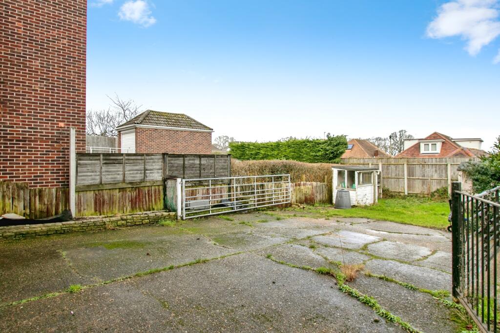 Additional image 17 of Wimborne Road, MUSCLIFF, Bournemouth, Dorset, BH10