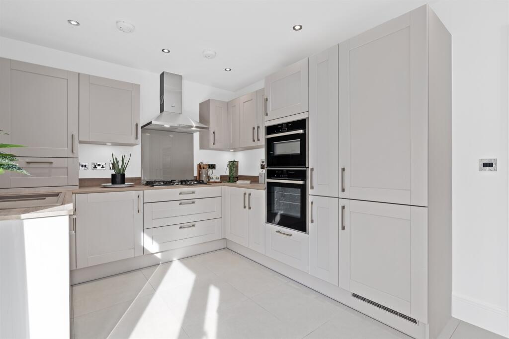 Additional image 7 of Edmondsham Road, Verwood