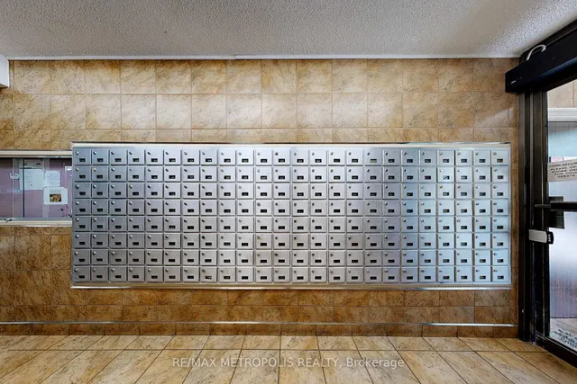 Additional image 40 of 301 Prudential Dr Unit 602