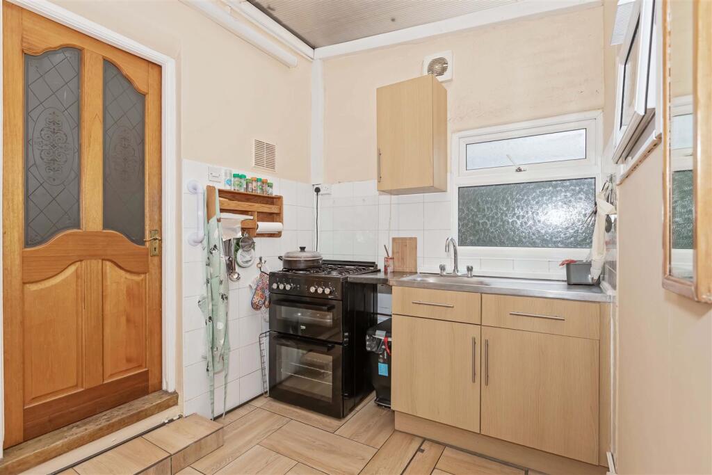 Additional image 18 of Grand Avenue, Worthing