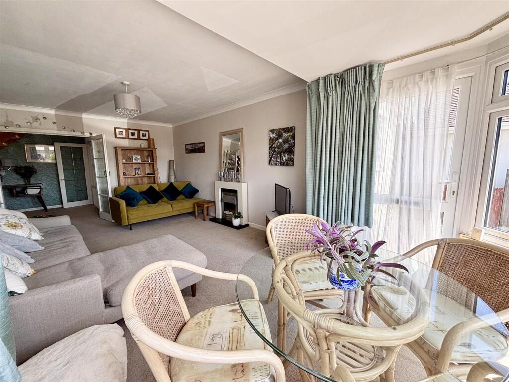 Additional image 8 of Lake Drive, Hamworthy