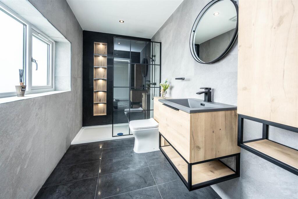 Additional image 21 of Banks Lane, Riddlesden, Keighley