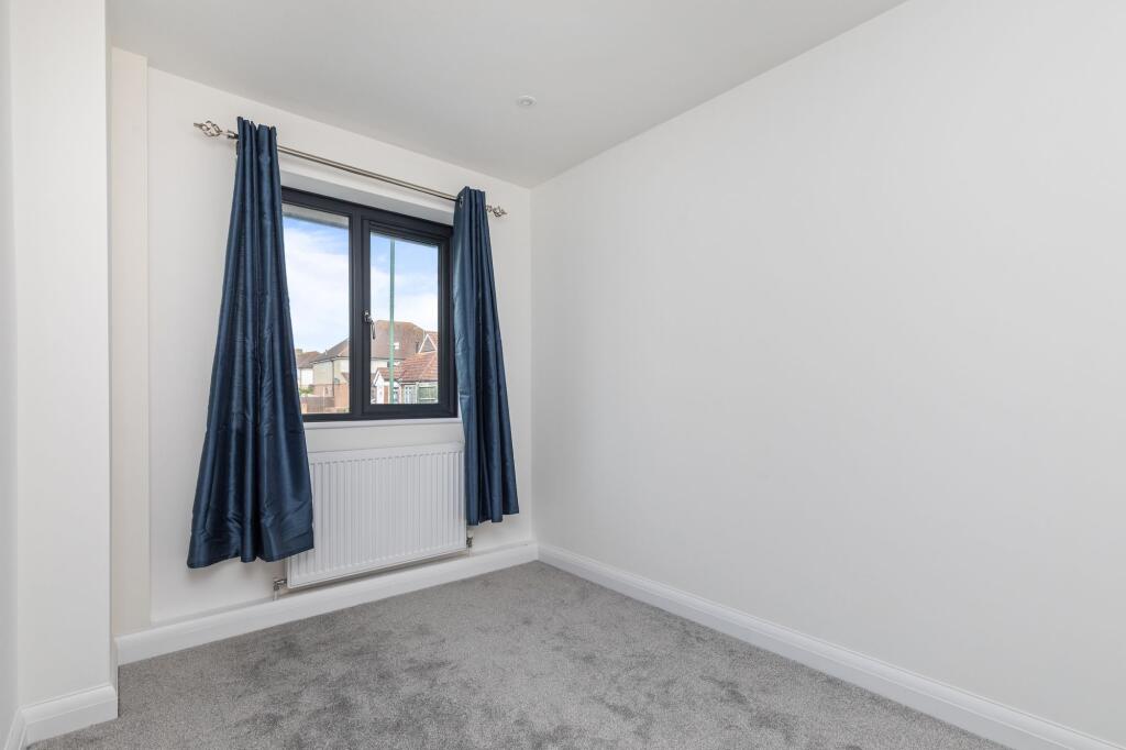 Additional image 9 of Swanbourne Road, Littlehampton, BN17