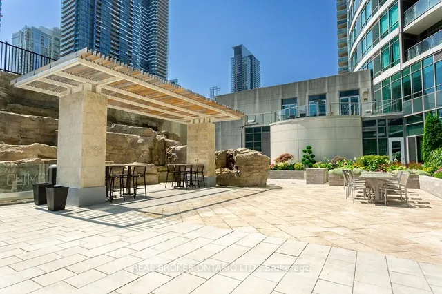 Additional image 29 of 361 Front St Unit 709