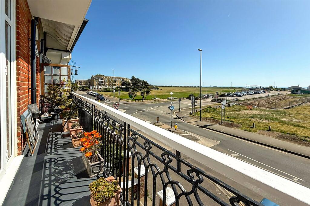 Additional image 16 of South Terrace, Littlehampton, West Sussex