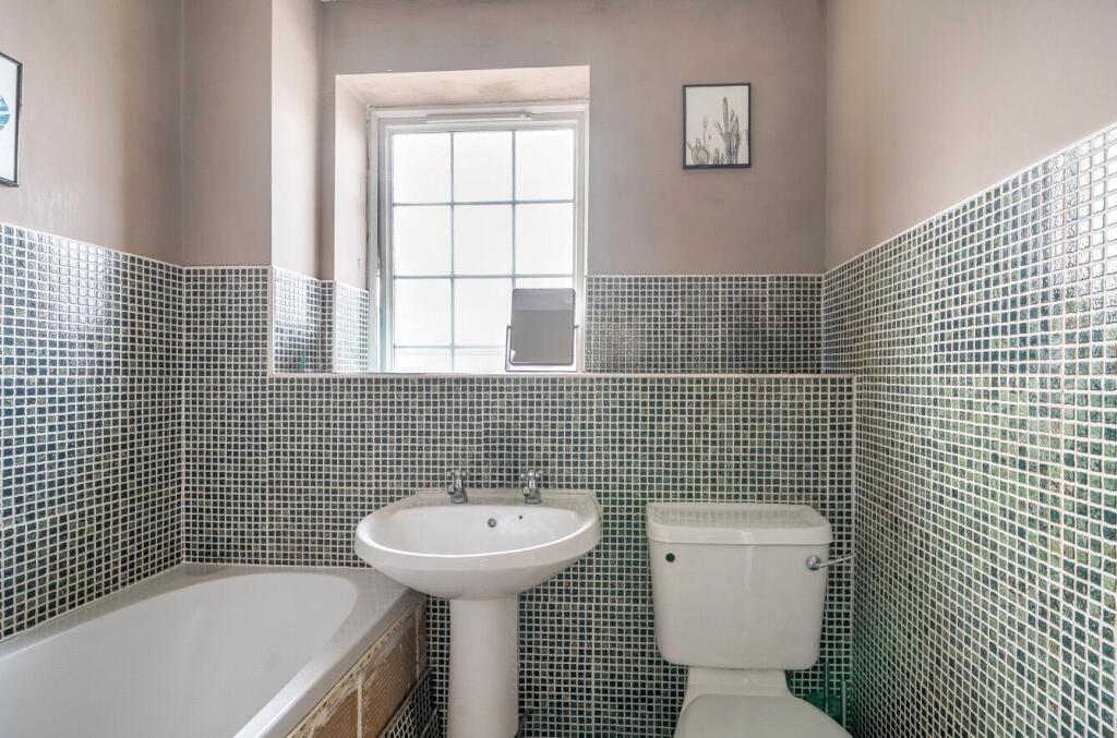 Additional image 13 of Garsdale Close, Bear Cross, Bournemouth, Dorset, BH11