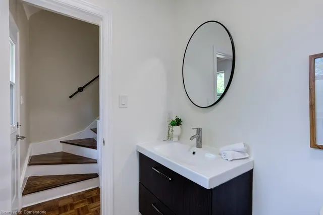 Additional image 16 of 36 Belmont Ave