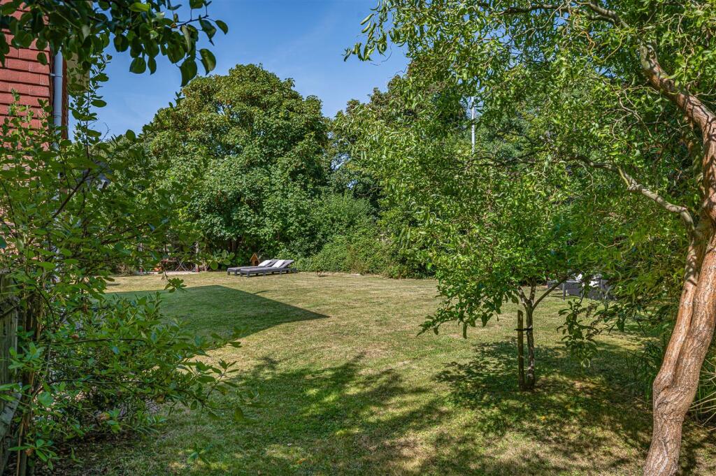 Additional image 3 of Bydown, Seaford