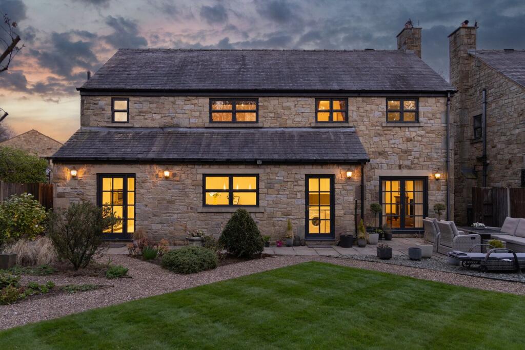 Additional image 50 of Bradshaw Hall Drive, Bolton, BL2