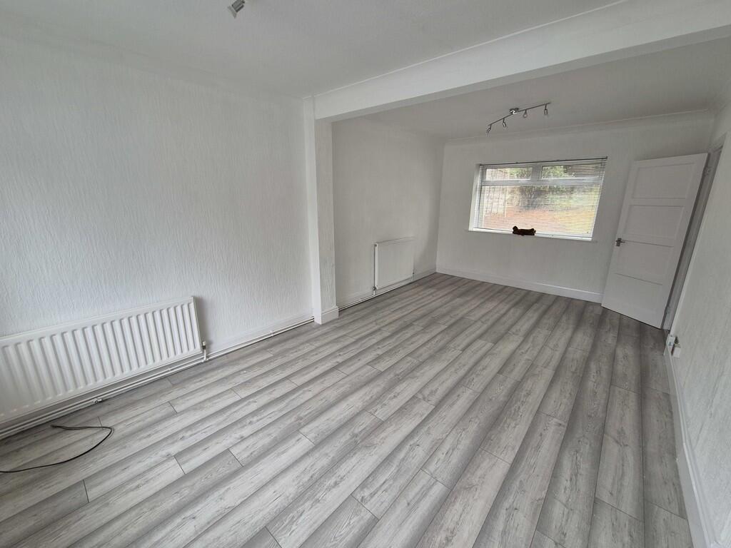 Additional image 4 of Cross Farm Road, Harborne