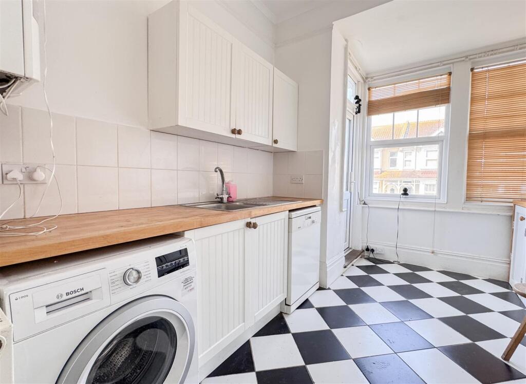 Additional image 7 of Royal Parade, Eastbourne BN22 7AQ