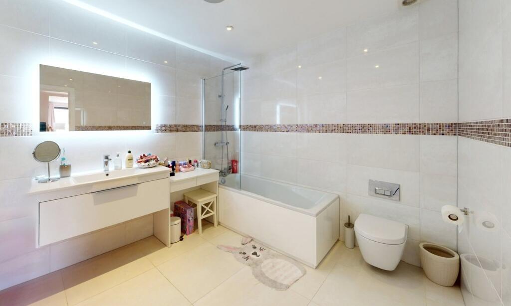 Additional image 29 of Pringles Drive, Ferndown, BH22