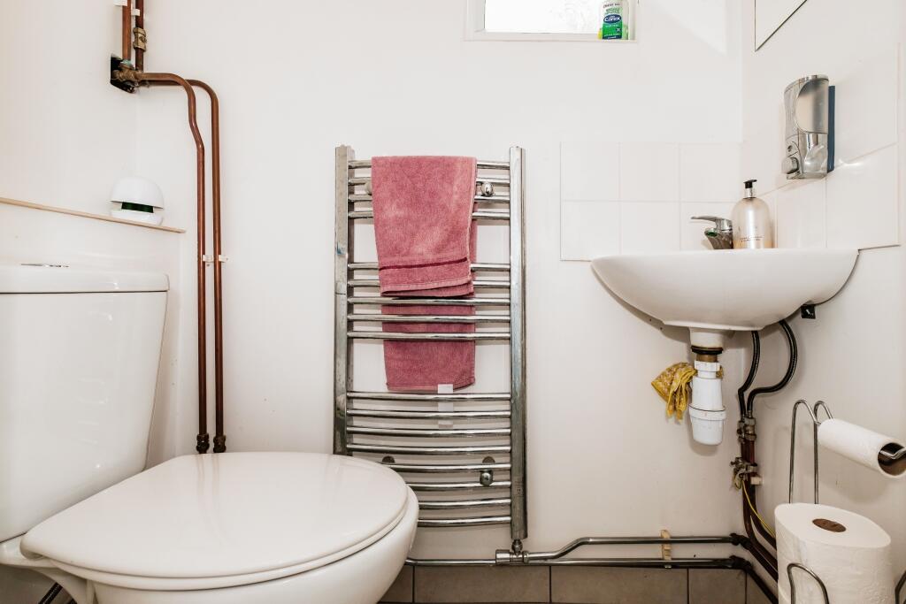 Additional image 8 of Queen Street, Worthing, BN14