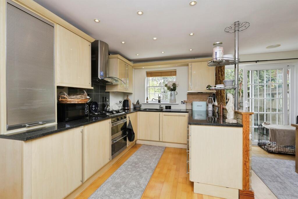 Additional image 4 of Pierpoint Mews, Eastbourne