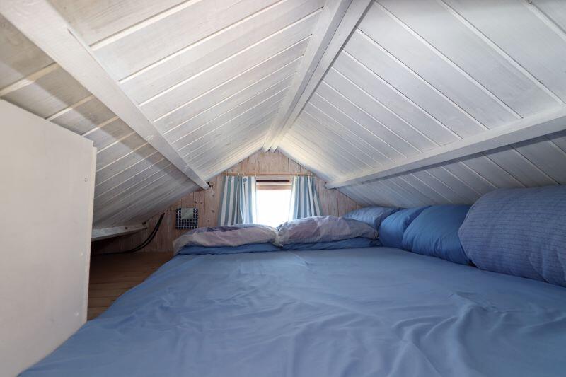 Additional image 7 of Mudeford Sand Spit hut 241