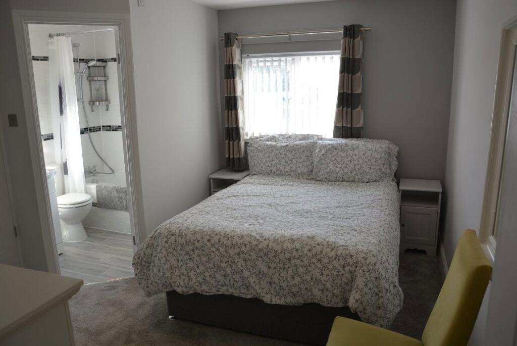 Additional image 20 of F13 Louis Court, B67