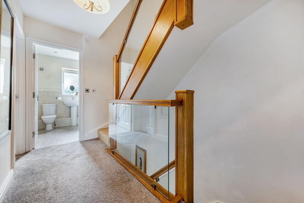 Additional image 17 of Stitch-Mi-Lane, Harwood