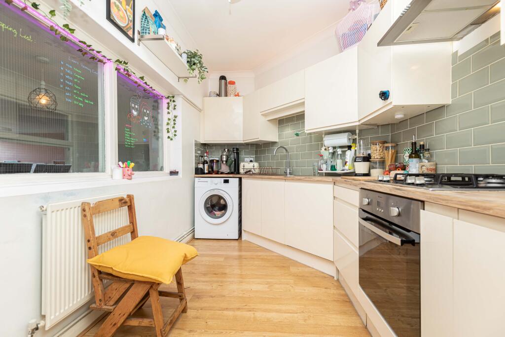 Additional image 5 of Southbourne Grove, Bournemouth, Dorset, BH6