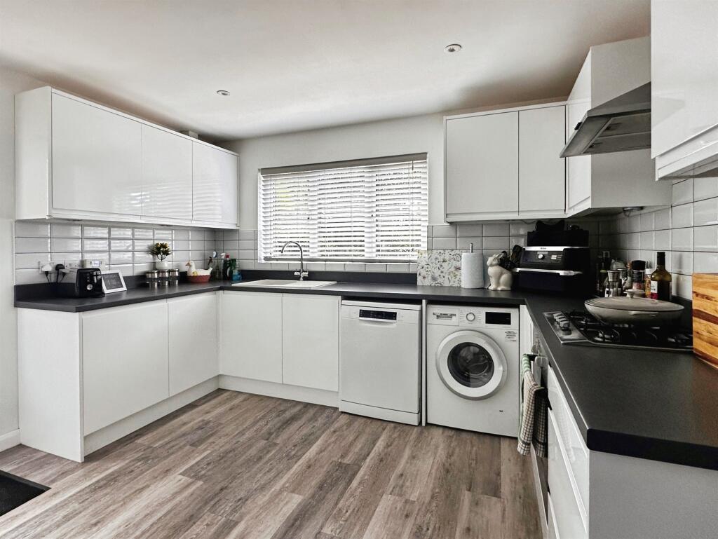 Additional image 18 of Grantsmead, Lancing