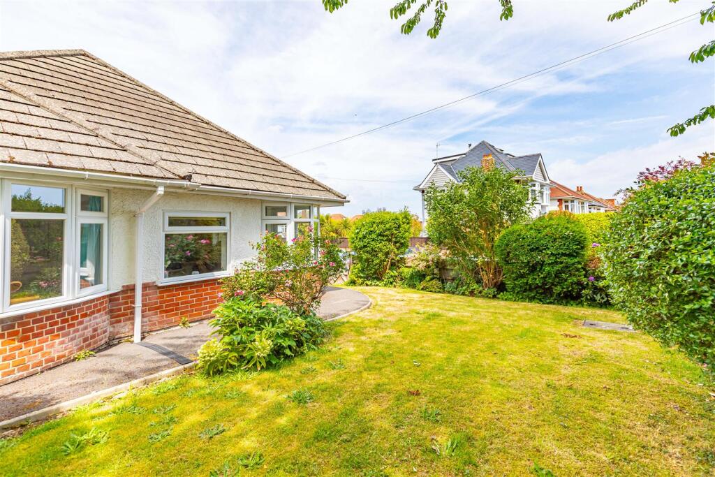 Additional image 5 of Spacious, Well presented, Level Access Bungalow in Elmsway