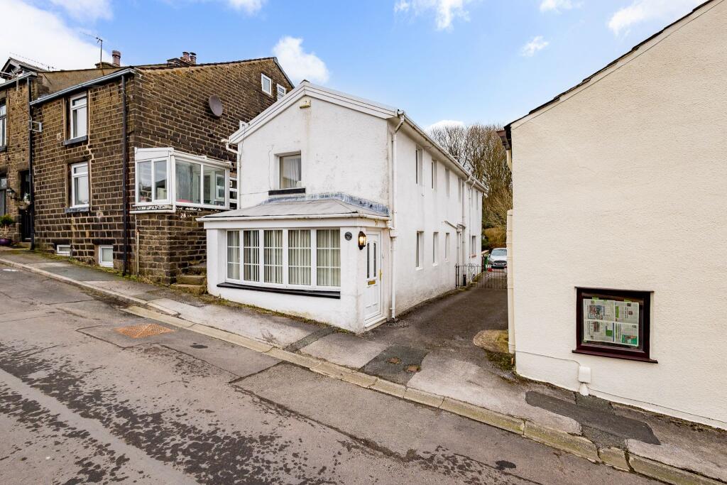 Cox Green Road, Bolton, BL7