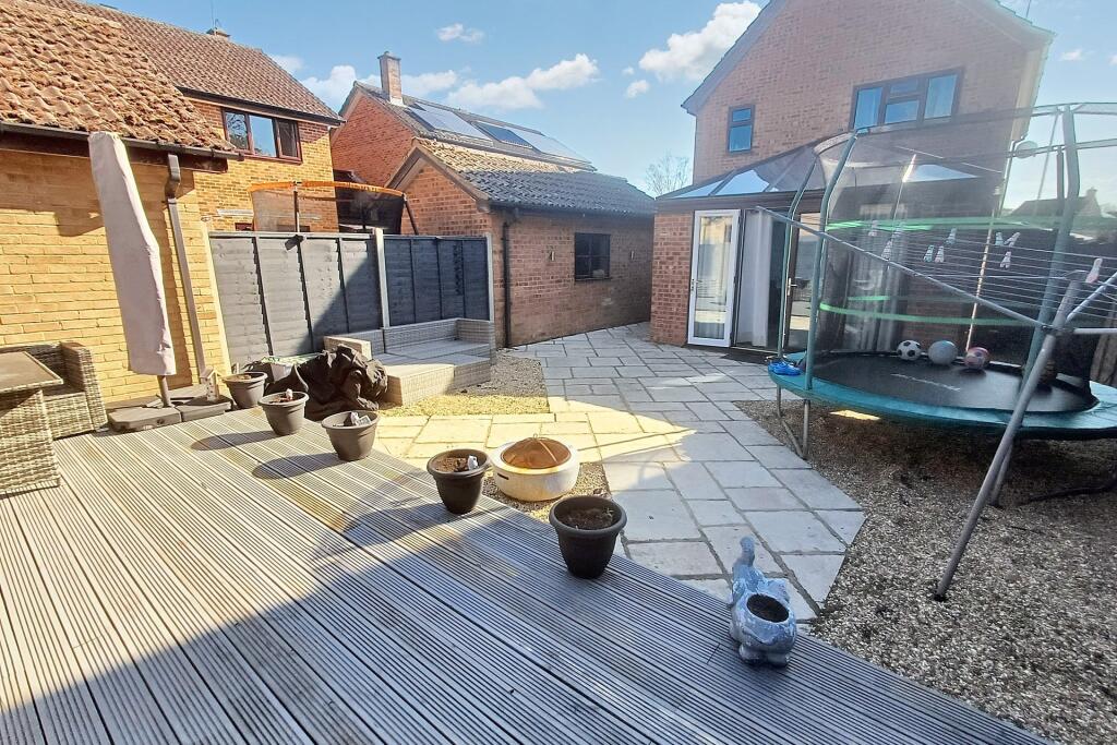 Additional image 16 of Verwood