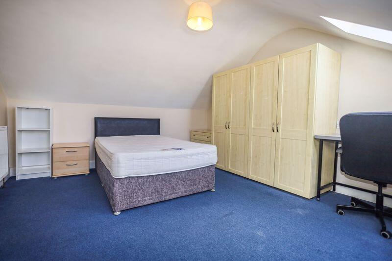 Additional image 6 of Room To Let - Heron Court Road, Bournemouth