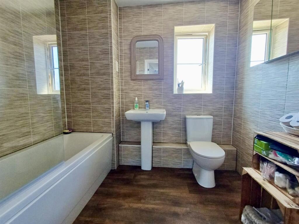 Additional image 20 of 66 Skylark Avenue, Peacehaven