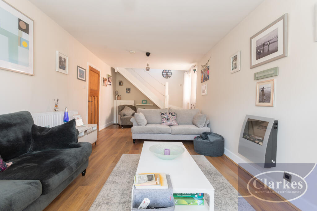 Additional image 8 of Beautiful Home, Pine Vale Crescent