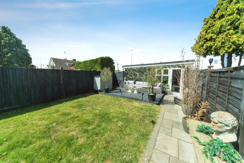 Additional image 15 of Aylesbury Avenue, Eastbourne