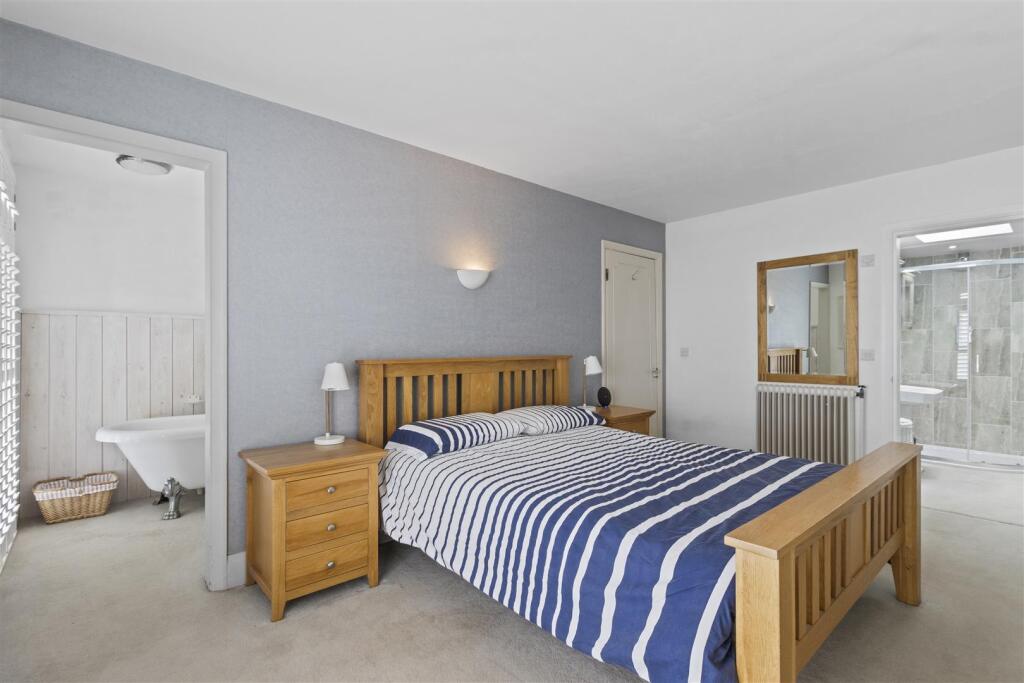 Additional image 31 of Marine Parade, Seaford