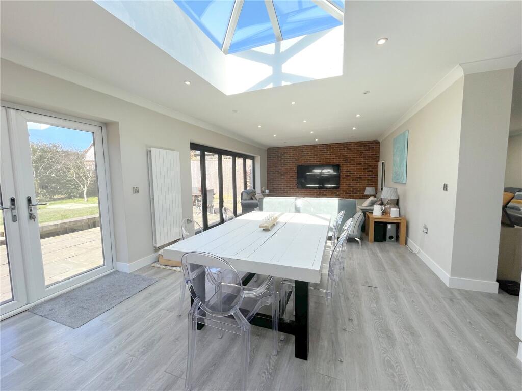 Additional image 8 of Smugglers Lane North, Highcliffe, Christchurch, Dorset, BH23