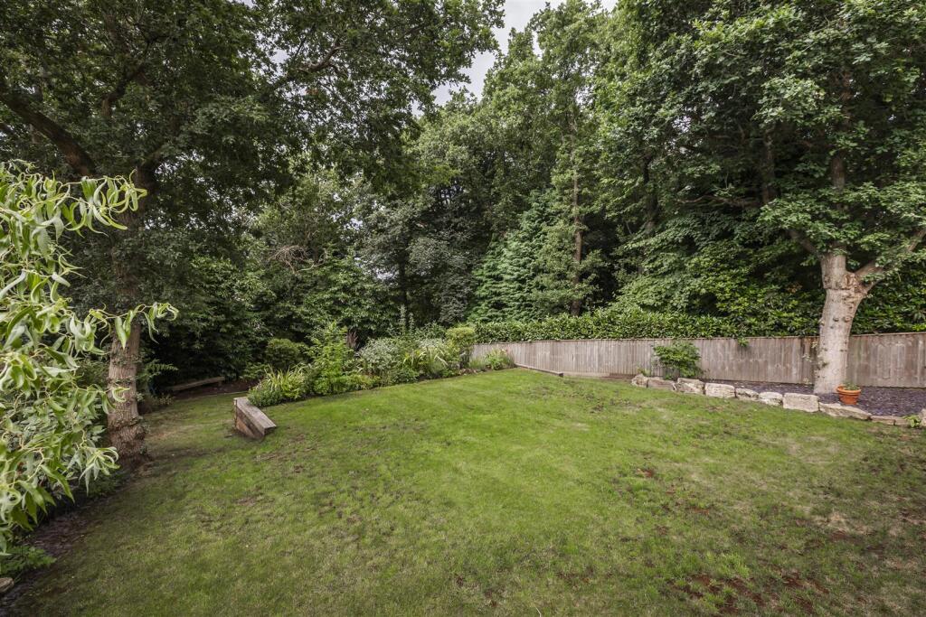 Additional image 16 of Blake Hill Crescent, Lilliput