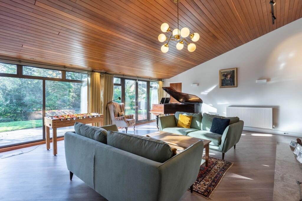 Additional image 8 of Denehurst Close, Barnt Green, B45