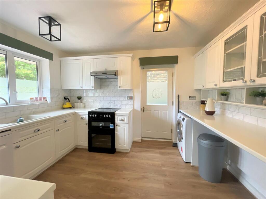 Additional image 8 of Beachy Head Road, Eastbourne, BN20 7QP