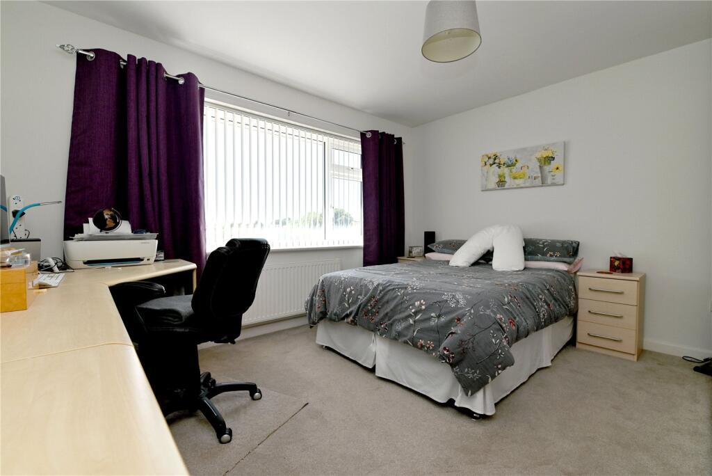Additional image 10 of High Ridge Crescent, New Milton, Hampshire, BH25