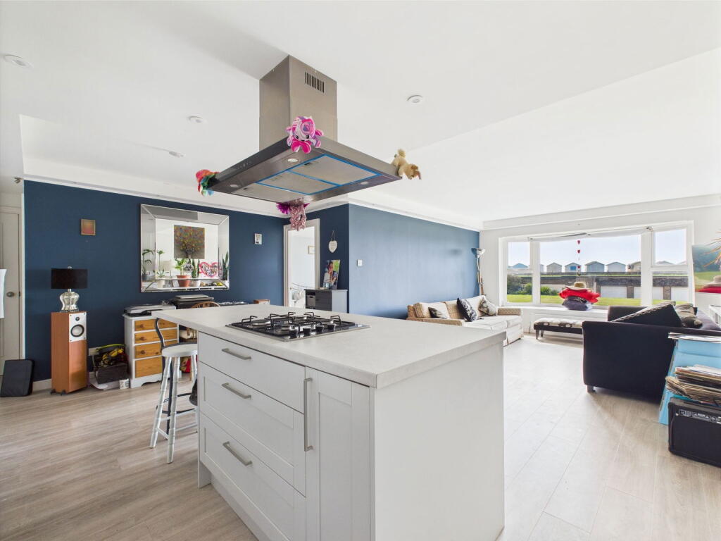 Additional image 9 of Kings Court, Brighton Road, Lancing, BN15 8EY