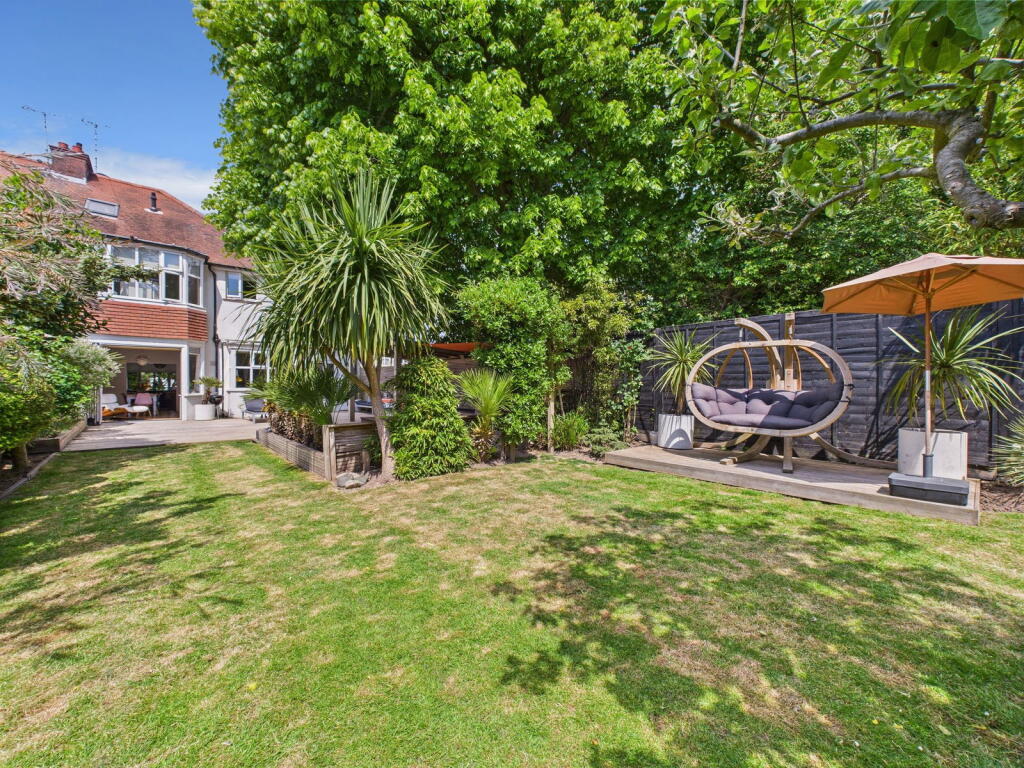 Additional image 28 of Rugby Road, Worthing, BN11