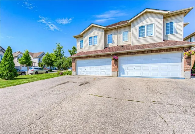 Additional image 3 of 40 Red Clover Cres