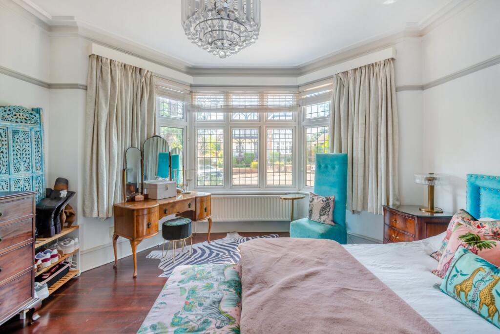 Additional image 8 of Douglas Road, Harpenden, Hertfordshire