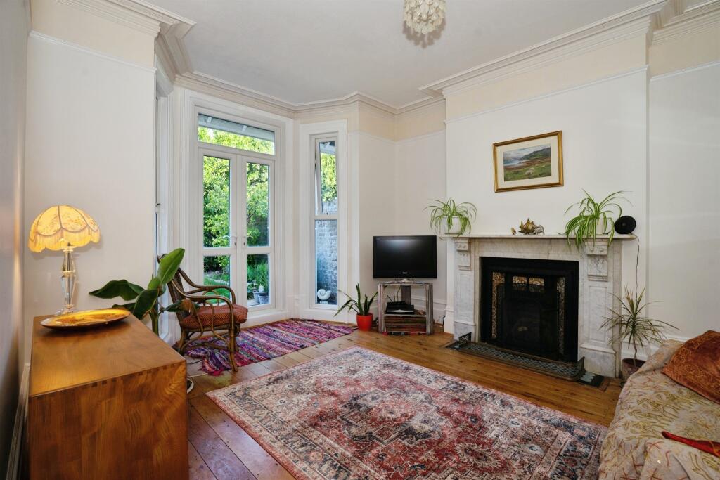 Additional image 4 of Watts Lane, Eastbourne