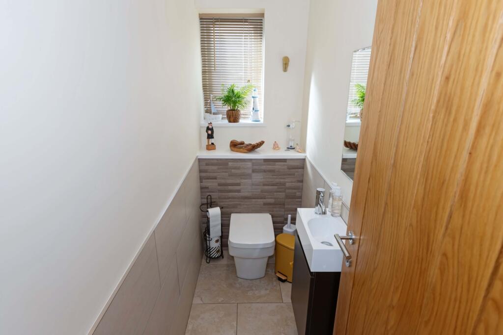 Additional image 30 of Pier Road, Littlehampton, BN17