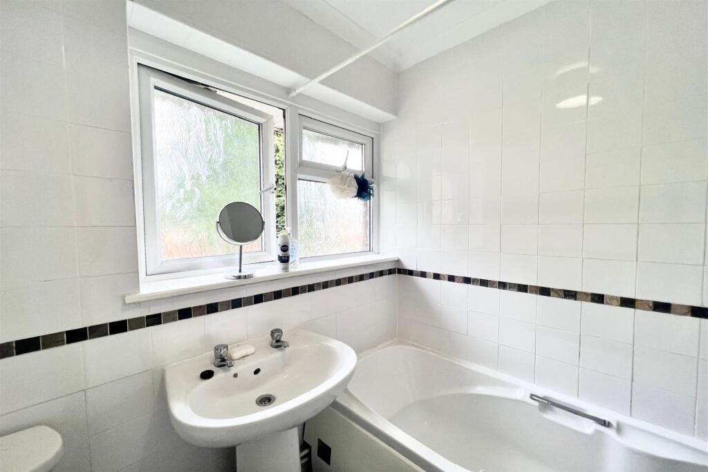 Additional image 4 of Poole